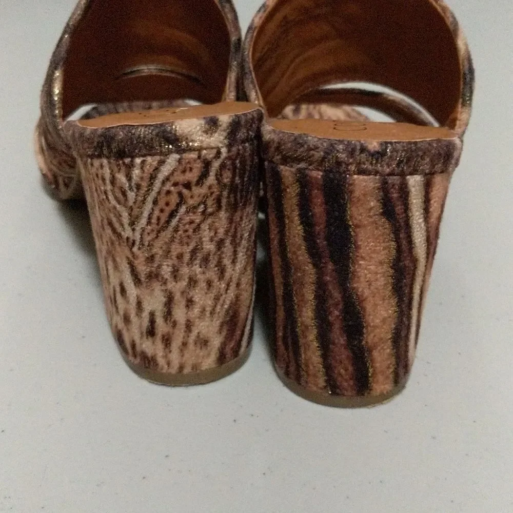 Coconuts by Matisse animal print metallic gold brown slide striped pump sandal 7